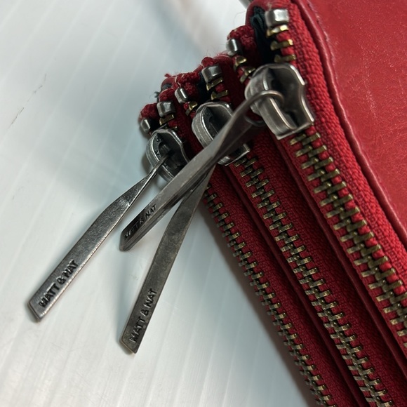 MATT & NAT Triplet Loom Vegan Leather Crossbody Bag in Coral Red. - Picture 11 of 14